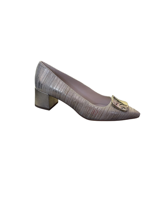 Lodi gold pumps