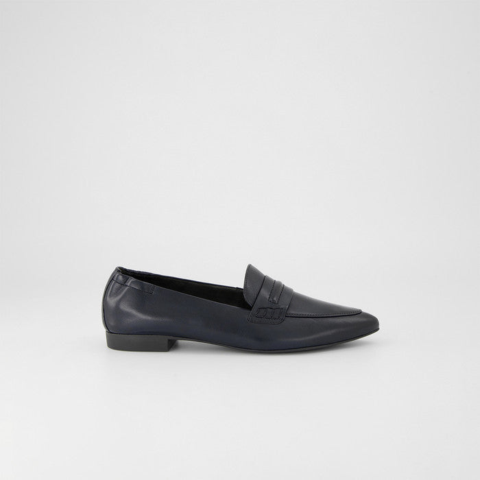 Paul Green navy leather loafers