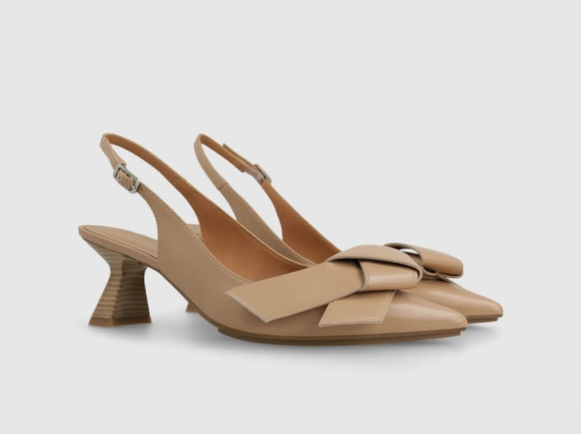 Lodi leather beige slingback