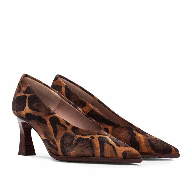 Hispanitas animal print pumps