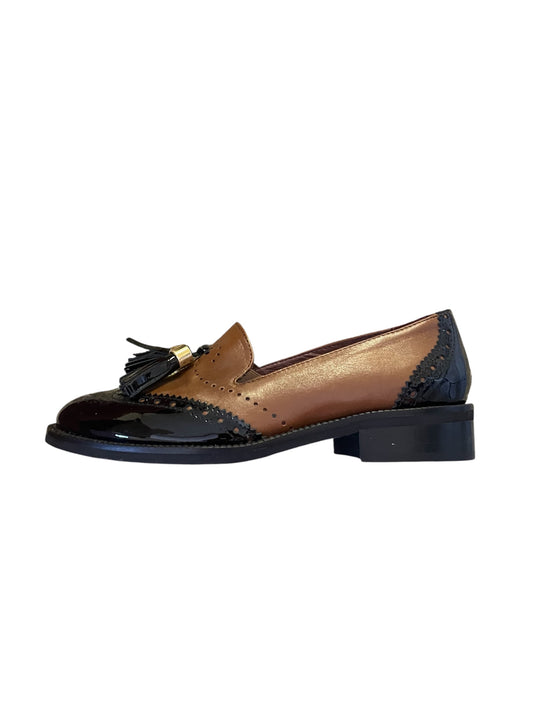 Marco Moreo tan and black leather loafers