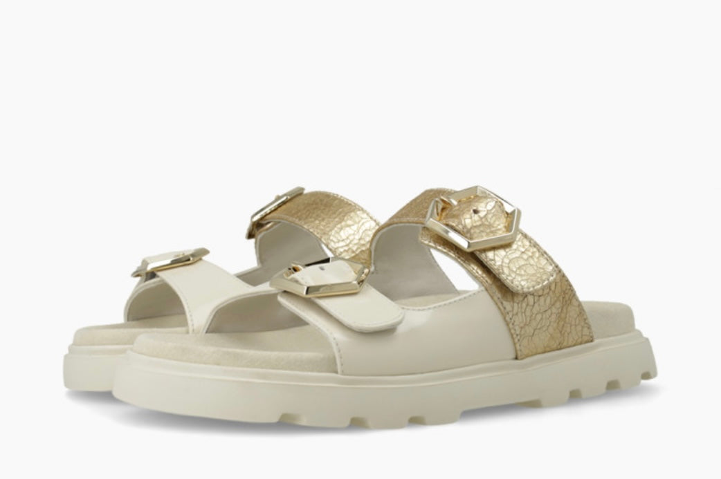 Lodi cream leather sandals