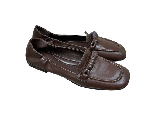 Pomme D’or chocolate brown leather loafer