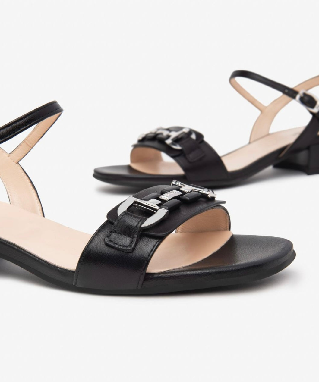 NeroGiardini black leather sandals