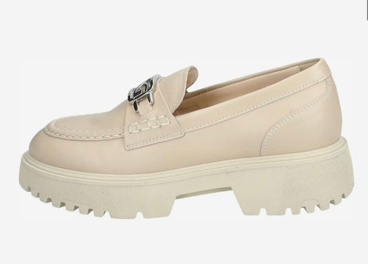 NeroGiardini cream leather loafers
