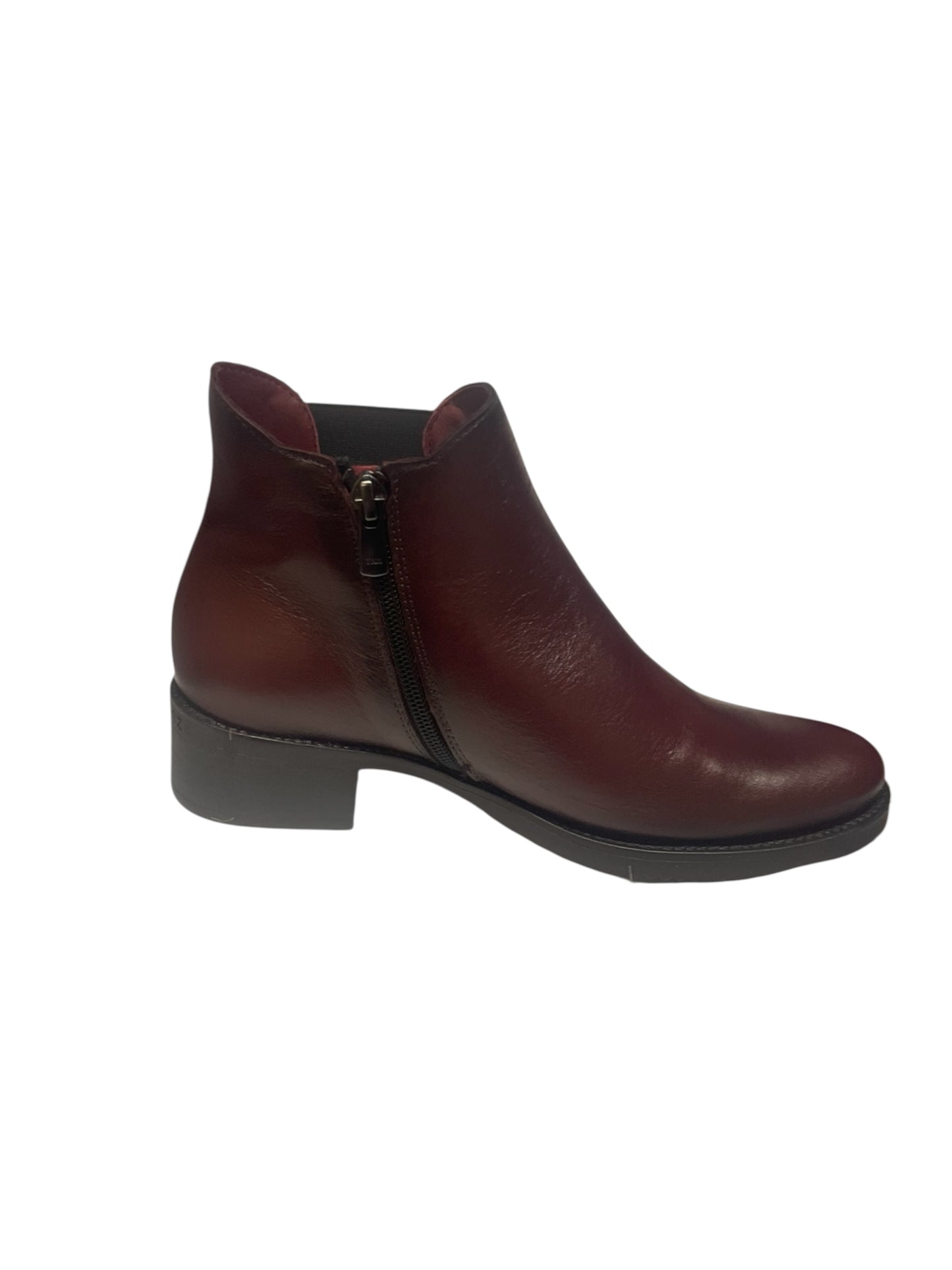 Jose Saenz cherry leather chelsea   ankle boots