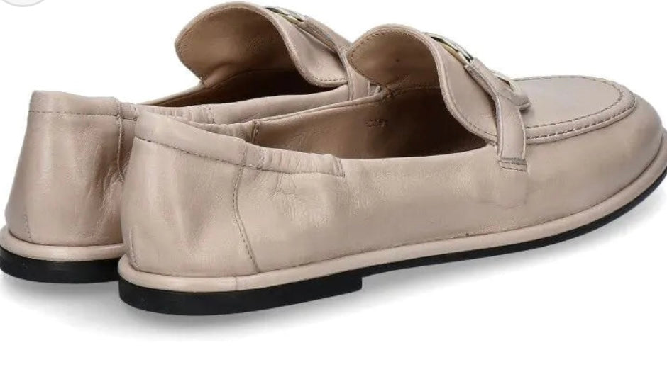 Pomme D’or sand leather moccasins