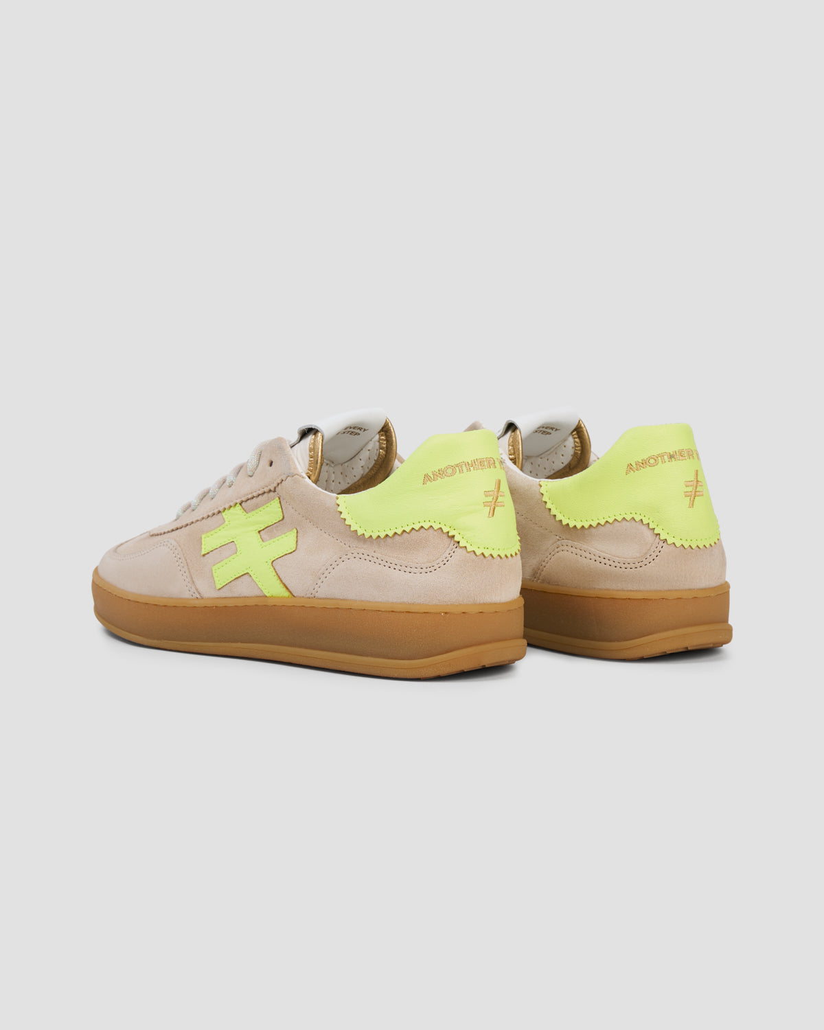 Another Trend beige suede sneakers - Melissakshoes