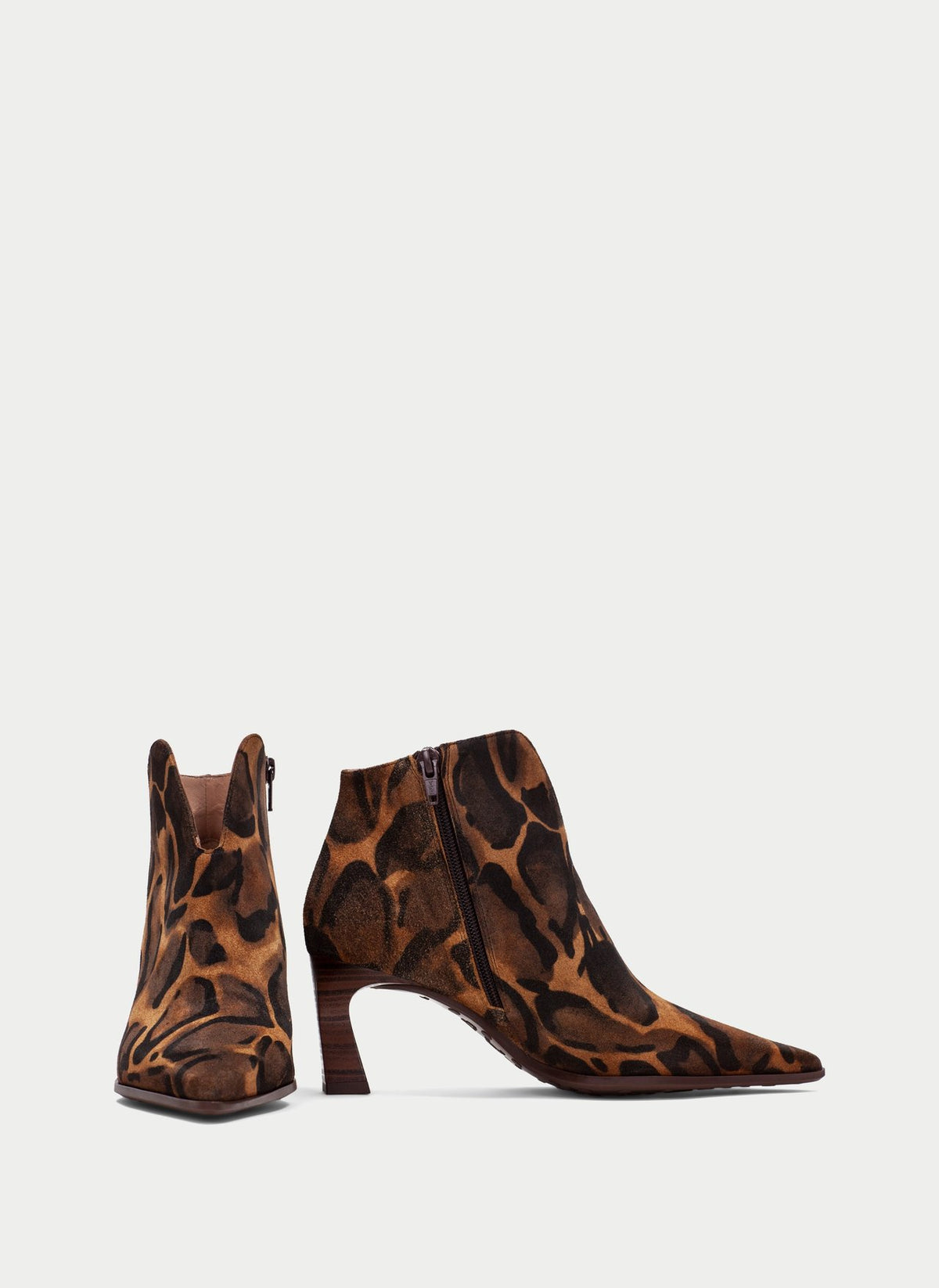 Hispanitas giraffe print leather pointed ankle boots