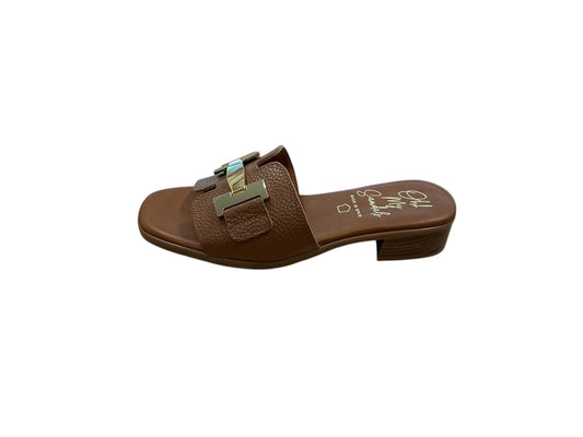 Oh My Sandals camel leather slides