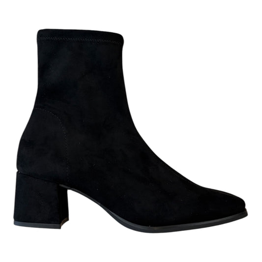 Miss Elastic black suede effect ankle boots M16