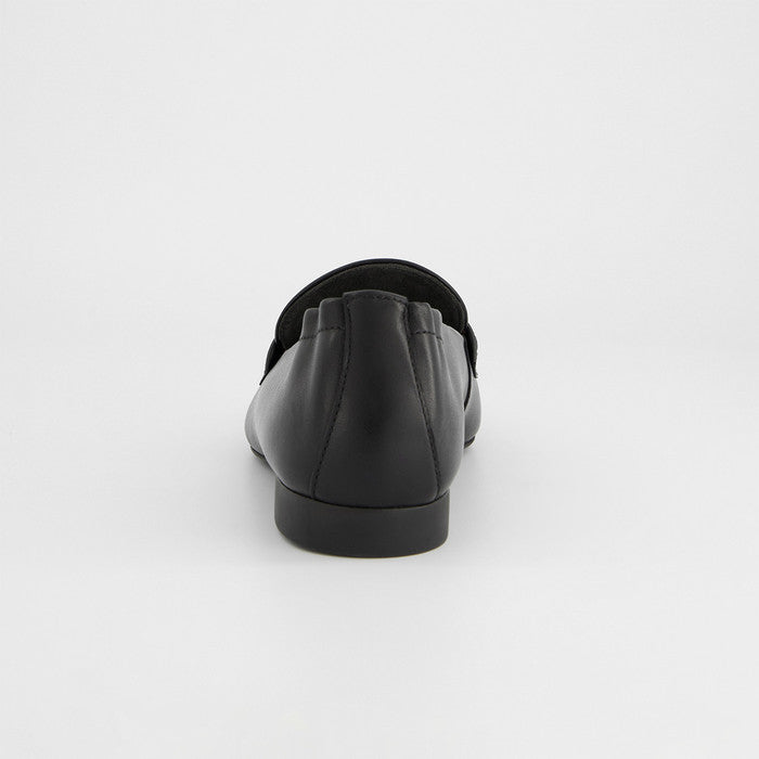 Paul Green black leather loafers