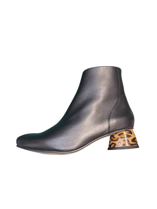Marian black leather ankle boots with leopard print heel