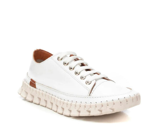 Carmela white leather flexible sneaker