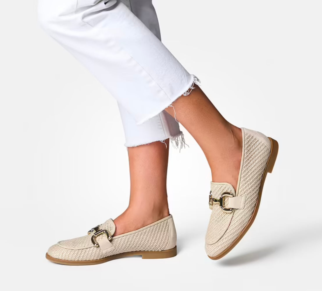 Paul Green beige leather loafers