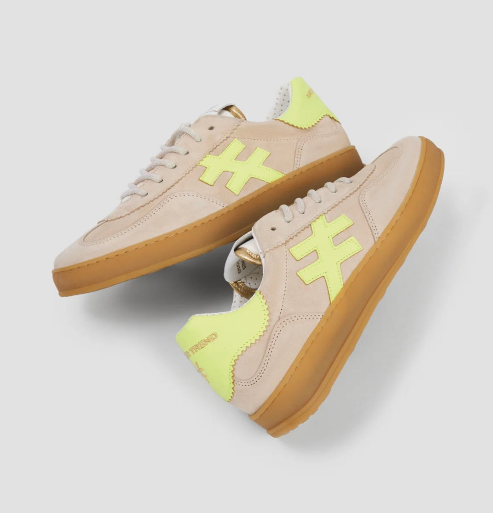 ANOTHER TREND beige and lime green detail