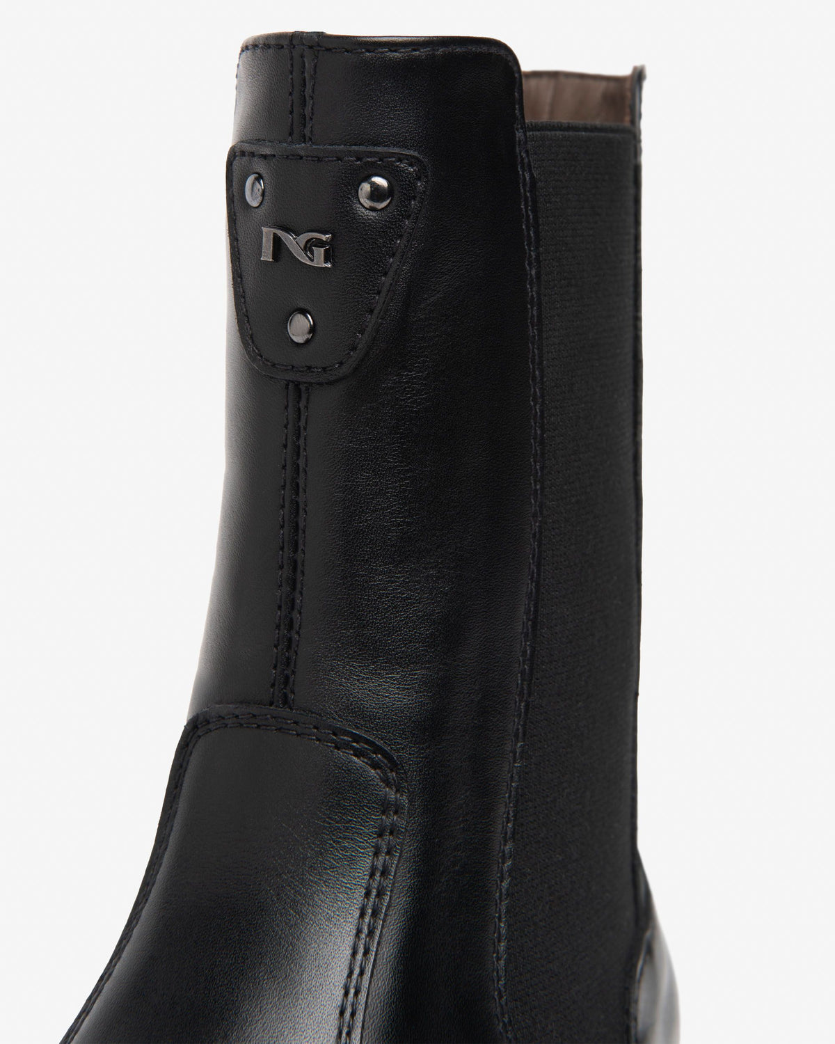 NeroGiardini black leather Chelsea boot