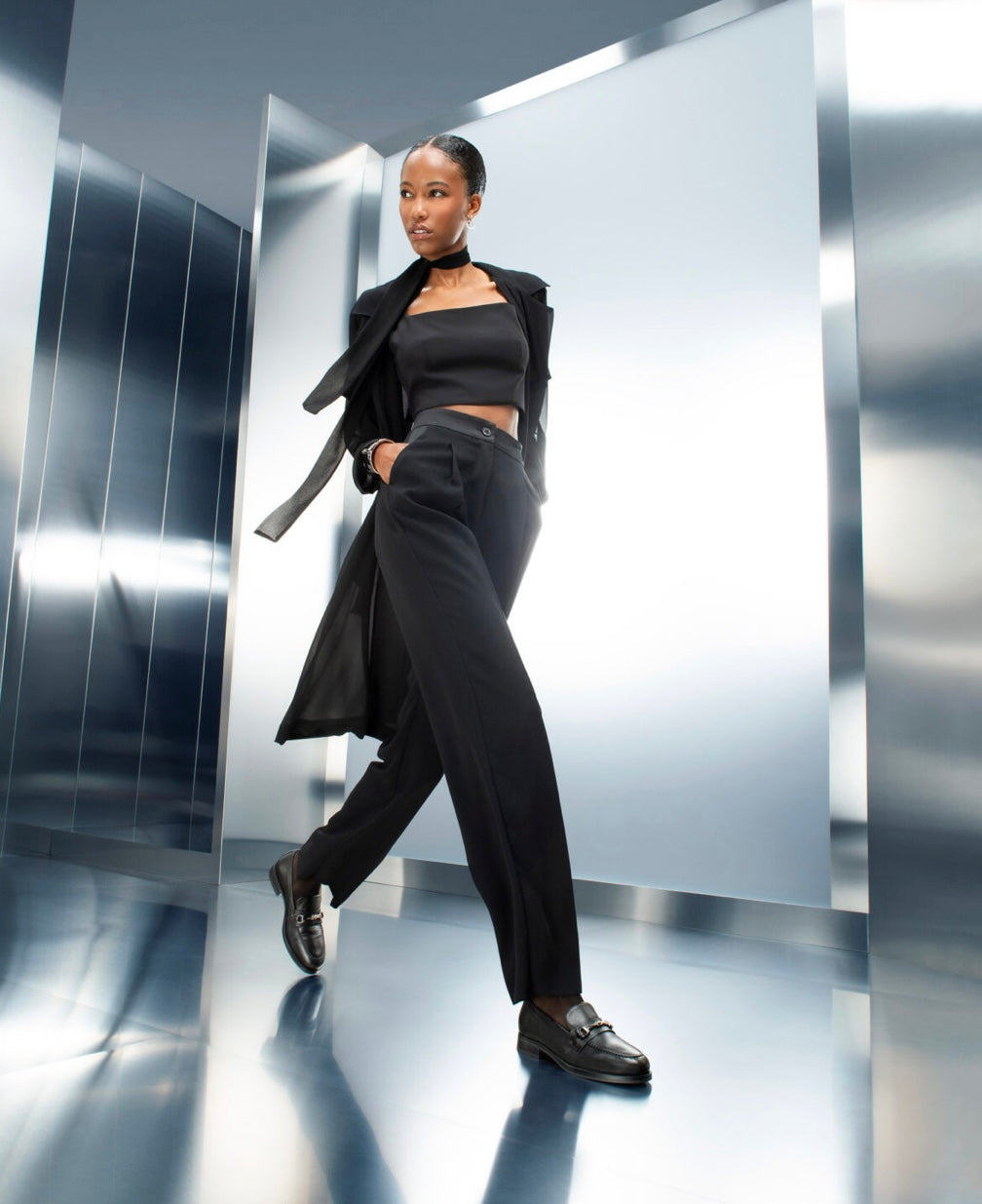 Nerogiardini black leather loafers