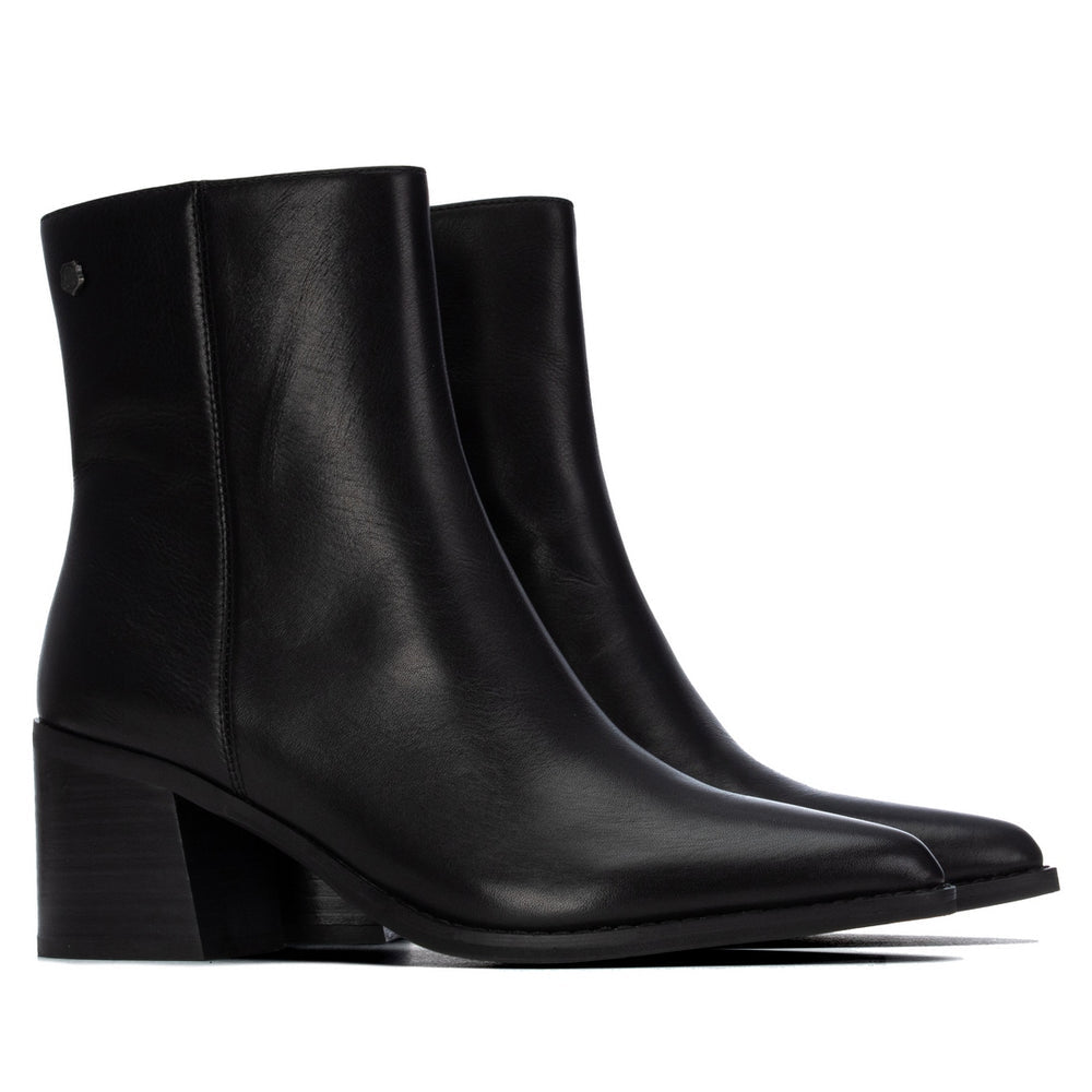 Carmela black leather ankle boots