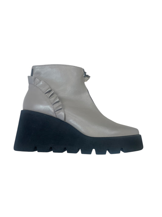 Marco moreo grey leather platform  ankle boots