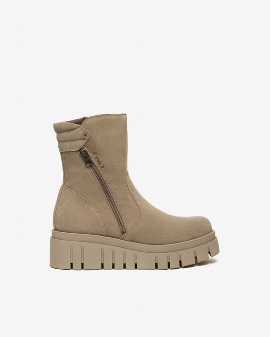 NeroGiardini beige platform ankle boots