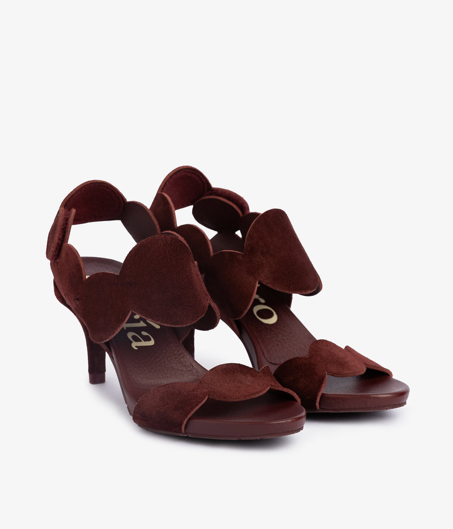 Pedro García burgundy suede sandal