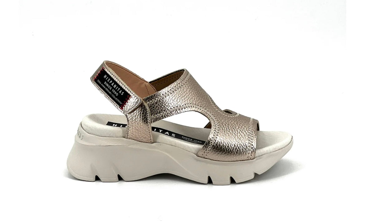 Hispanitas gold leather sandal