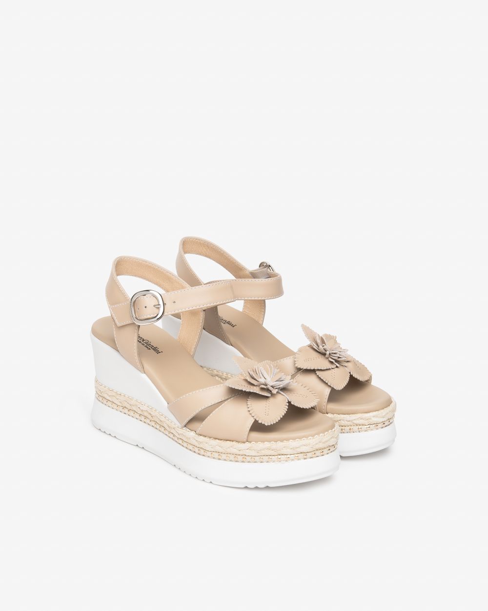 Nerogiardini cream wedge leather sandals