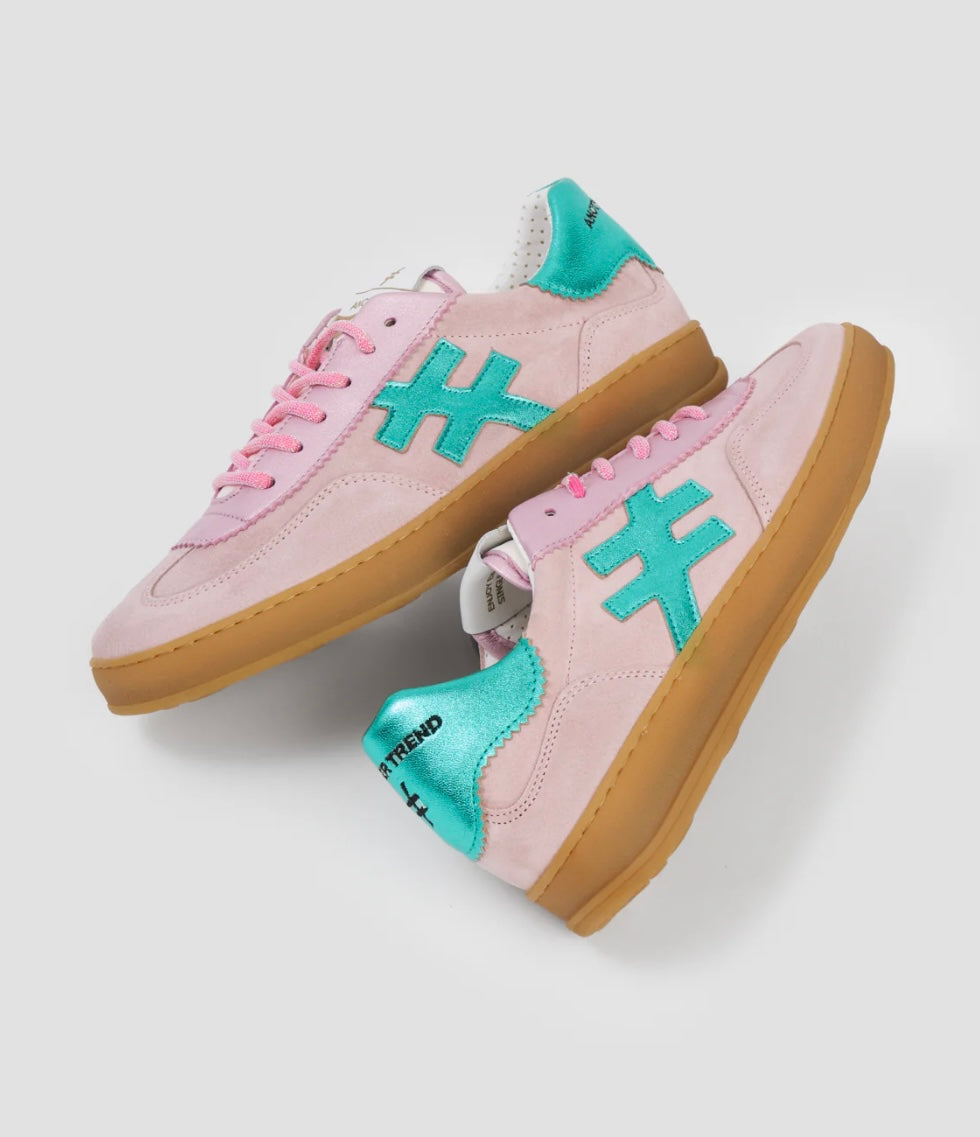 ANOTHER TREND dusky pink suede