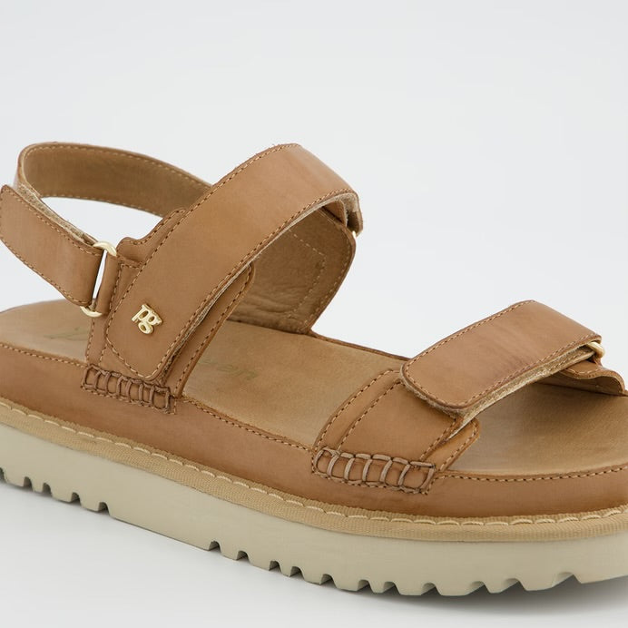 Paul green light tan sandal