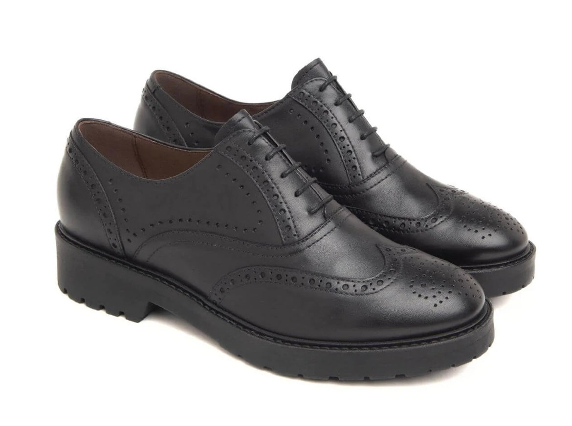 NeroGiardini black leather brogues