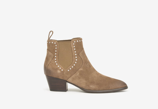 ASH FUNK tan suede western style boot with Cuban heel & studs