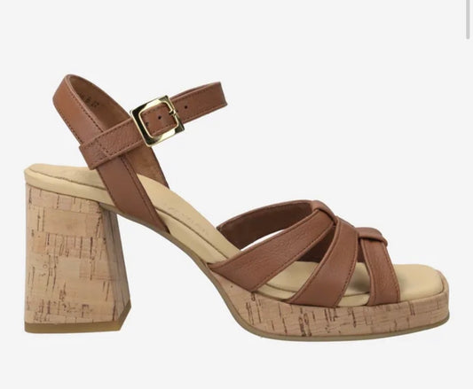 Paul Green leather Tan platform sandals