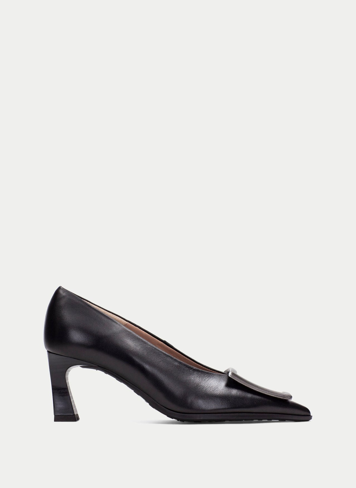 Hispanitas black leather court shoes