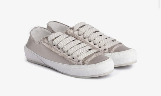pedro garcía frayed satin pump