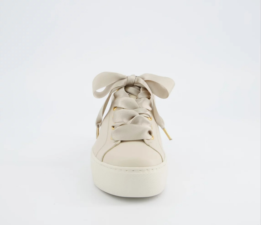 Paul Green beige platform sneaker with ribbon laces