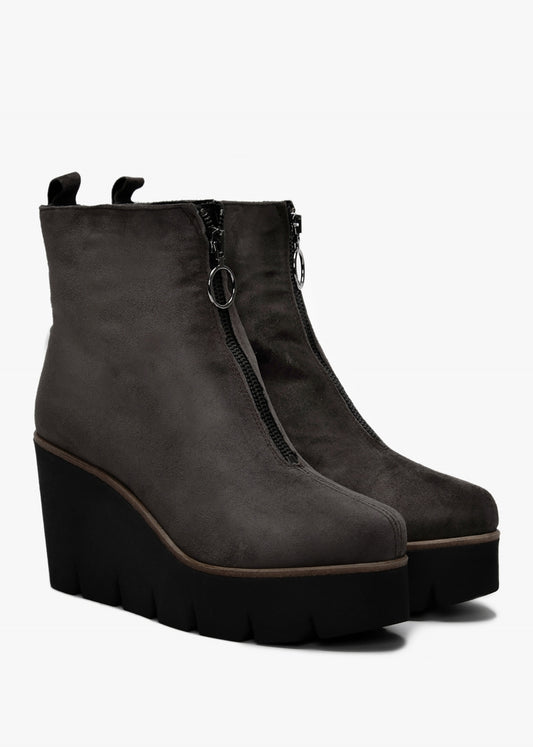 ALPE
Hamal Grey Suede Zip Front Wedge Ankle Boots