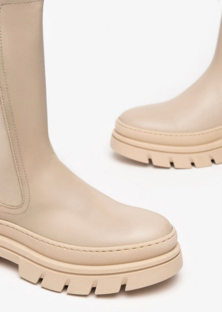 NeroGiardini beige leather hightop Chelsea boots - Melissakshoes