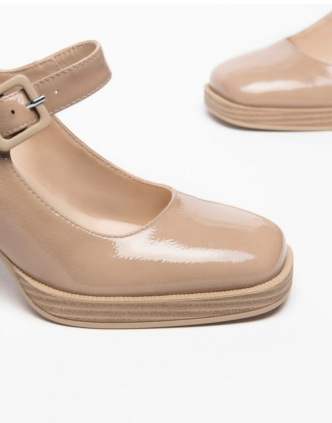 NeroGiardini beige patent Mary Jane - Melissakshoes