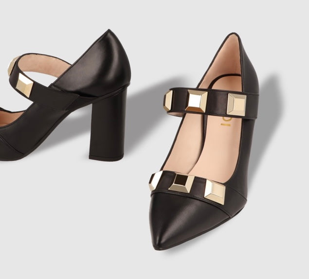 Lodi black leather block heeled shoe - ...melissa k...