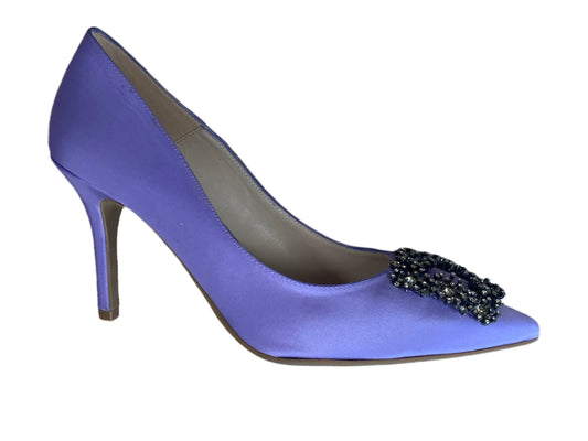 Marian lilac satin court shoe with brooch - Melissakshoes